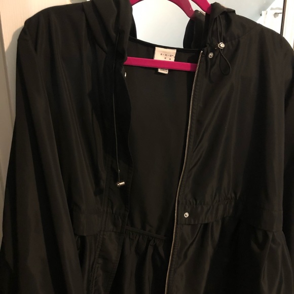 Jacket - Picture 2 of 3